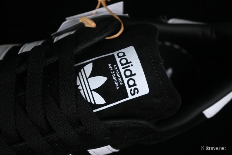 Adidas Campus BZ0084 Casual Sneakers with Three Stripes Design - BZ0084