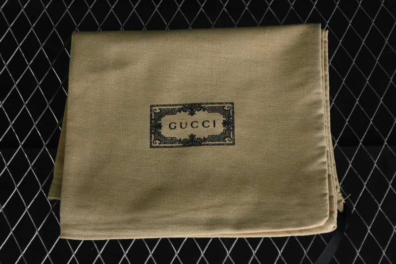 Gucci Chunky B Screener GG Sneakers Retro Style with Classic GG Canvas and Leather Trim - 9Y9209666