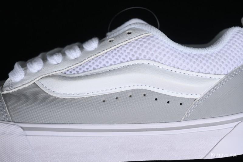 Vans Classics Knu Skool Chunky Tongue Retro Sneakers in Grey White - VN0009QCYF9