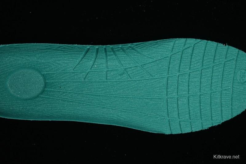 MLB Chunky Classic Base Height Increasing Platform Sneakers - 3ASXCCB4N50IVS