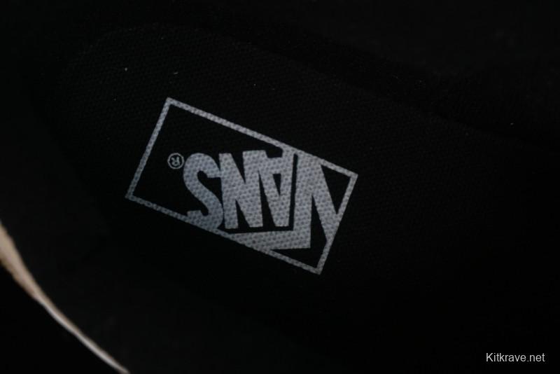 Vans Classics Knu Skool Retro Chunky Tongue Skate Shoes in Black/Brown - VN000CP6BXC