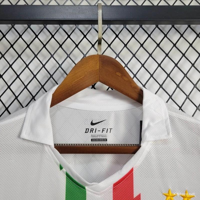 10/11 Retro Juventus Away Jersey