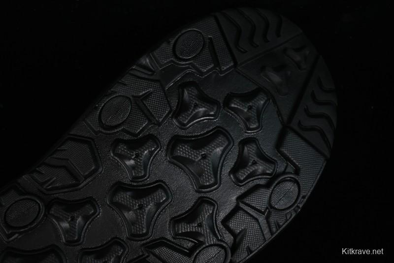 ECCO Offroad Series 2024 Summer New Outdoor Beach Sandals with Anti-Collision Toe and MD Massage Insole - 63133001001