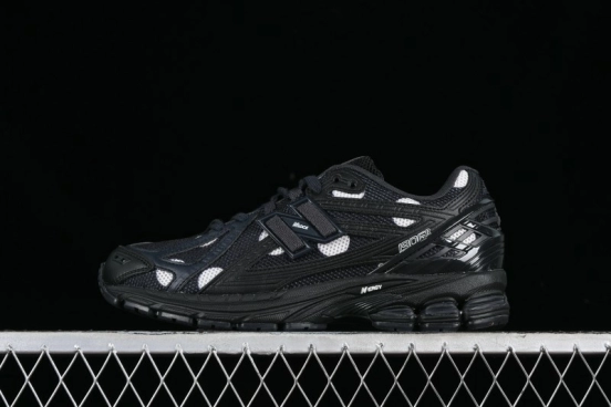 New Balance 1906 Series Retro Dad Style Casual Running Shoes with T-Beam Outsole and Exposed Cushioning - M1906RPB