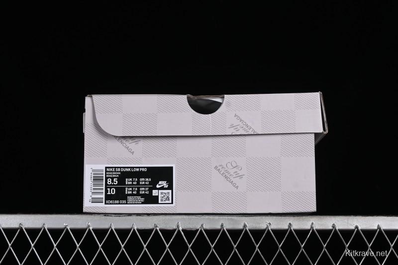 Supreme x Nike Dunk Low SB Skate Shoes with Zoom Air Cushion - XD6188-035