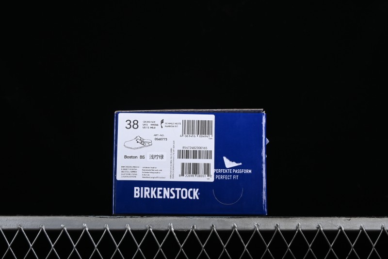 Birkenstock Arizona Soft Footbed Sandals with Suede Leather and Lambswool Lining - G.D4