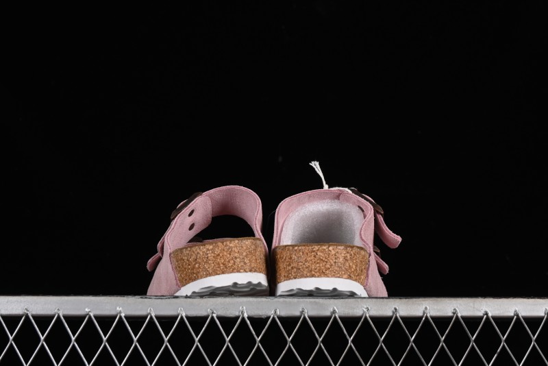 Birkenstock Arizona Soft Footbed Sandals with Suede Leather and Lambswool Lining - G.D4