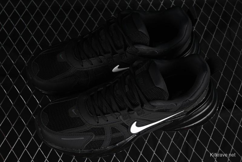 Nike Runtekk Run Retro Low-Top Running Shoes with Cushlon Midsole and Anti-Slip Design - HQ1582-001