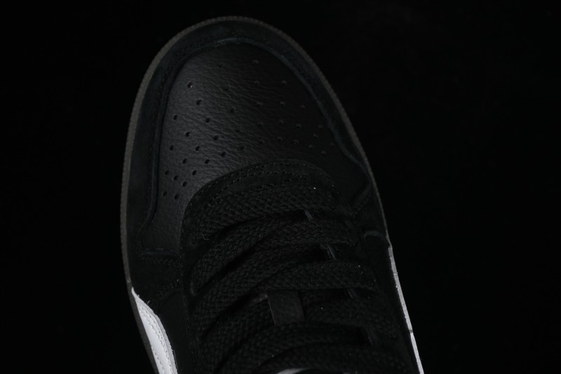 Puma Suede XL Skate Retro Casual Sneakers - 401443-02