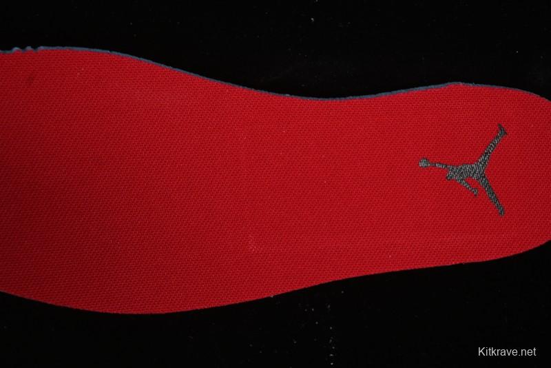 Nike Air Jordan Legacy 312 Low Sneakers with Velcro Strap and Triple Design - FQ7827-106