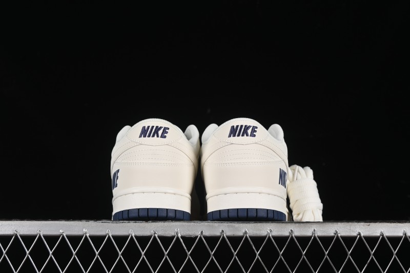 Nike SB Dunk Low Collaboration Three Swooshes Dark Blue Colorway Low-Top Casual Skateboarding Shoes - NK5639-327