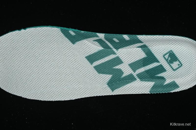 New York Yankees MLB Chunky Liner Wide Saffiano Platform Casual Sneakers - 3ASXCWN4N07MTM