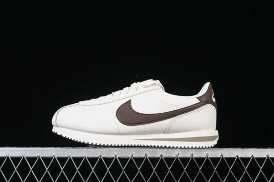 Nike Classic Cortez Leather Retro Running Shoes - DN1791-104