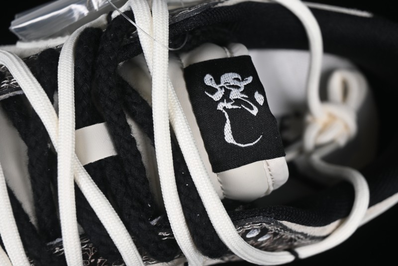 Nike SB Dunk Low Year of the Snake Series Snake Scale White Swoosh Customized Low-Top Casual Skate Shoes - YX5066-275