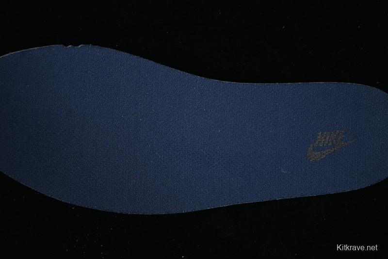 Nike Runtekk V2K Retro Low-Top Running Shoes with Cushlon Midsole and Anti-Slip Design - HJ4497-400