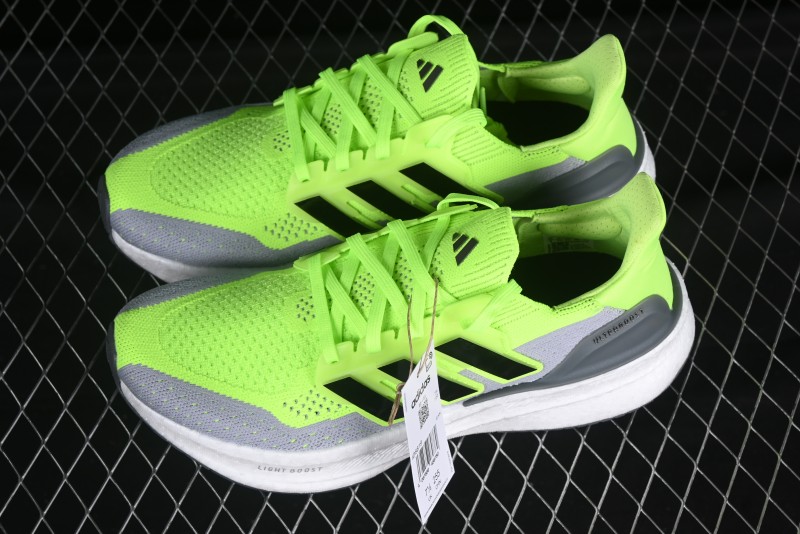 Adidas Ultraboost 5X ID8819 Running Shoes with Boost Cushioning
