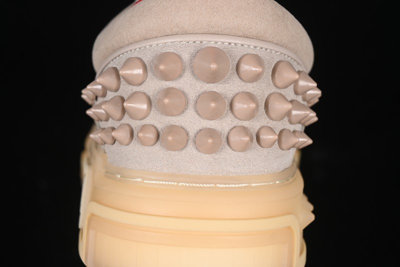 Christian Louboutin Funnyto Flat Comfortable Fashion Low Top Sneakers in Taupe - X.D4