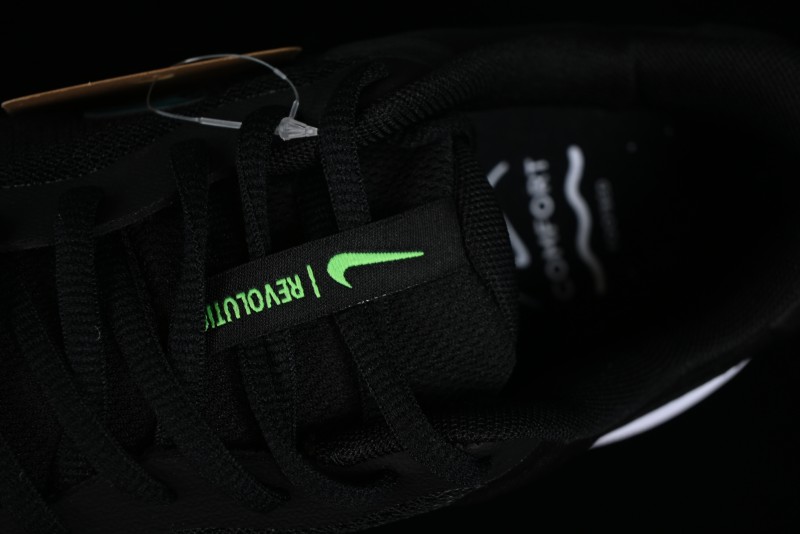 Nike Revolution 7 Wide Running Shoes with Breathable Mesh and Durable Cushioning - FB2207-004