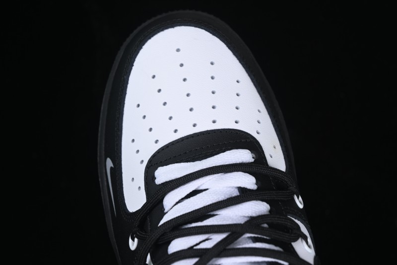 Nike Air Force 1 '07 Low Panda Smiley Low-Top Casual Sneakers - CV9879-542