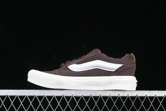 Vans Knu Skool Low Top Retro Casual Vulcanized Sneakers - VN000CS0DFN