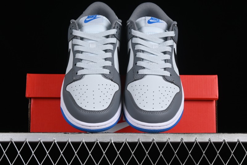 Nike Dunk Low SB Skateboarding Shoes in White Blue Grey - FB9109-001