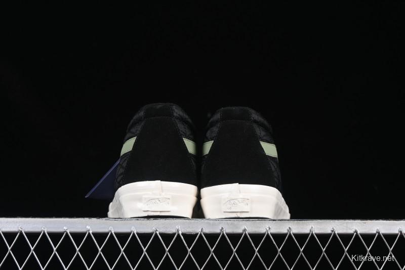 Vans Premium Sk8-Mid Retro Casual Mid-Top Skate Shoes with Checkerboard Design - VN000CQQBLK