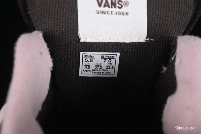 Vans Knu Skool Low-Top Retro Chunky Sneakers - VN000D75O3N