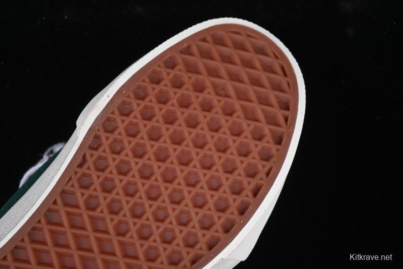 Vans Knu Skool Low-Top Retro Chunky Sneakers - VN000D6ZBR1