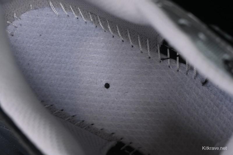 New York Yankees MLB Winner Chunky Height Increasing Thick Sole Running Shoes - 3ASHWD15N50BKS