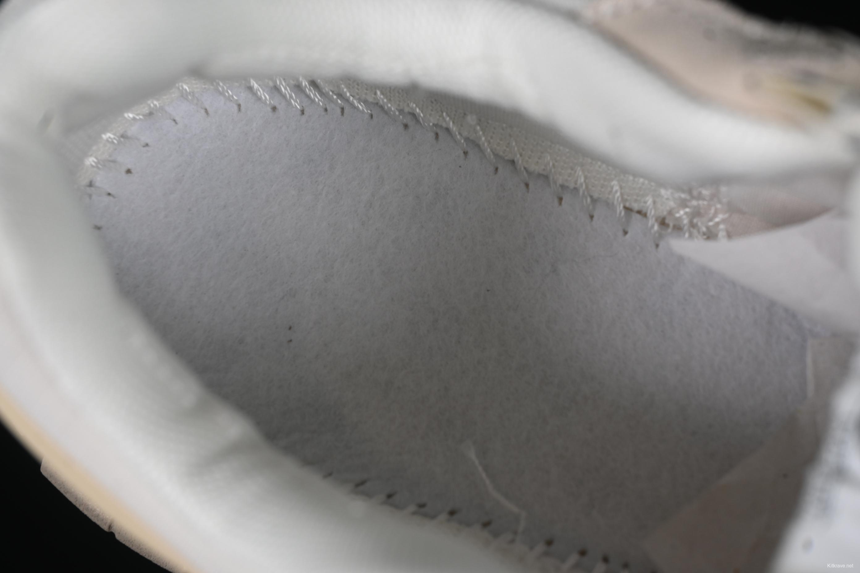 Nike Zoom Vomero 5 Retro Marathon Casual Running Shoes with Thick Sole and Height Increasing Design - FV2295-101