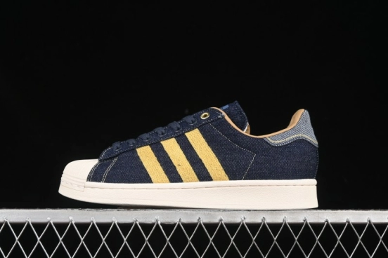 Adidas Superstar 82 Casual Sneakers with Shell Toe - JH5577