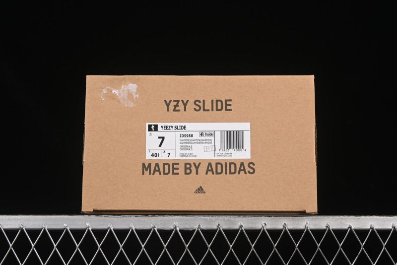 Adidas Yeezy Slide Comfortable Slippers with EVA Foam and Grooved Sole Design - ID5988