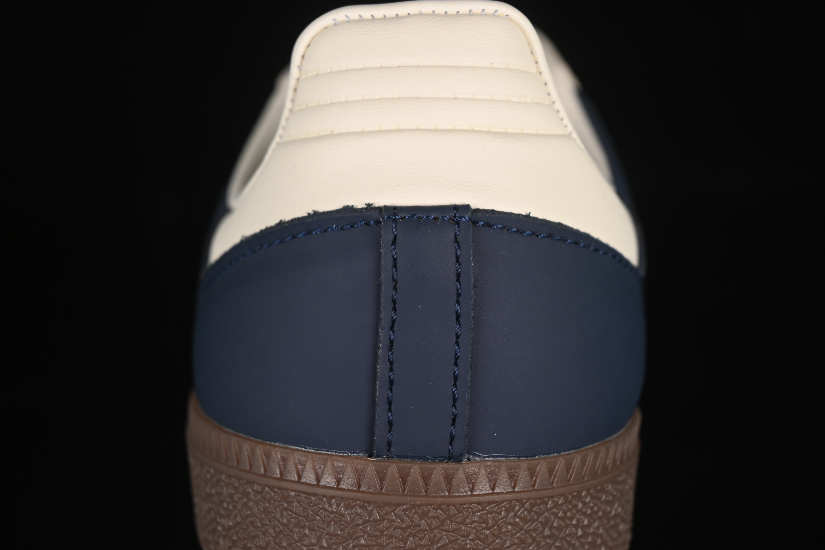 Adidas Originals Samba OG Retro Casual Sneakers - IG1968