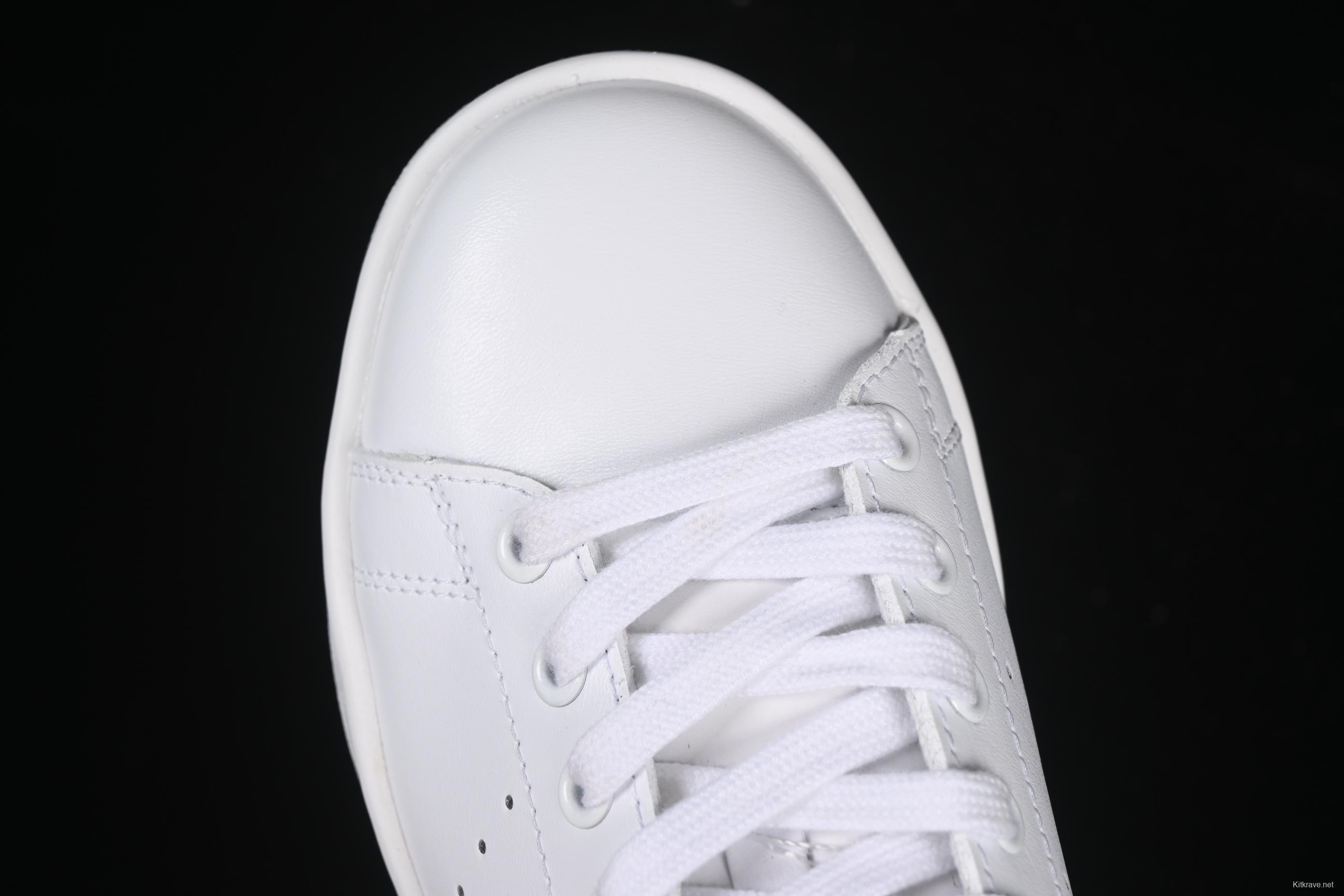 Adidas Stan Smith Classic Evergreen Casual Sneakers - M20323