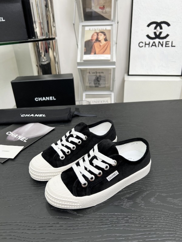 2025 Women Chanel Black Canvas Sneakers LY00230