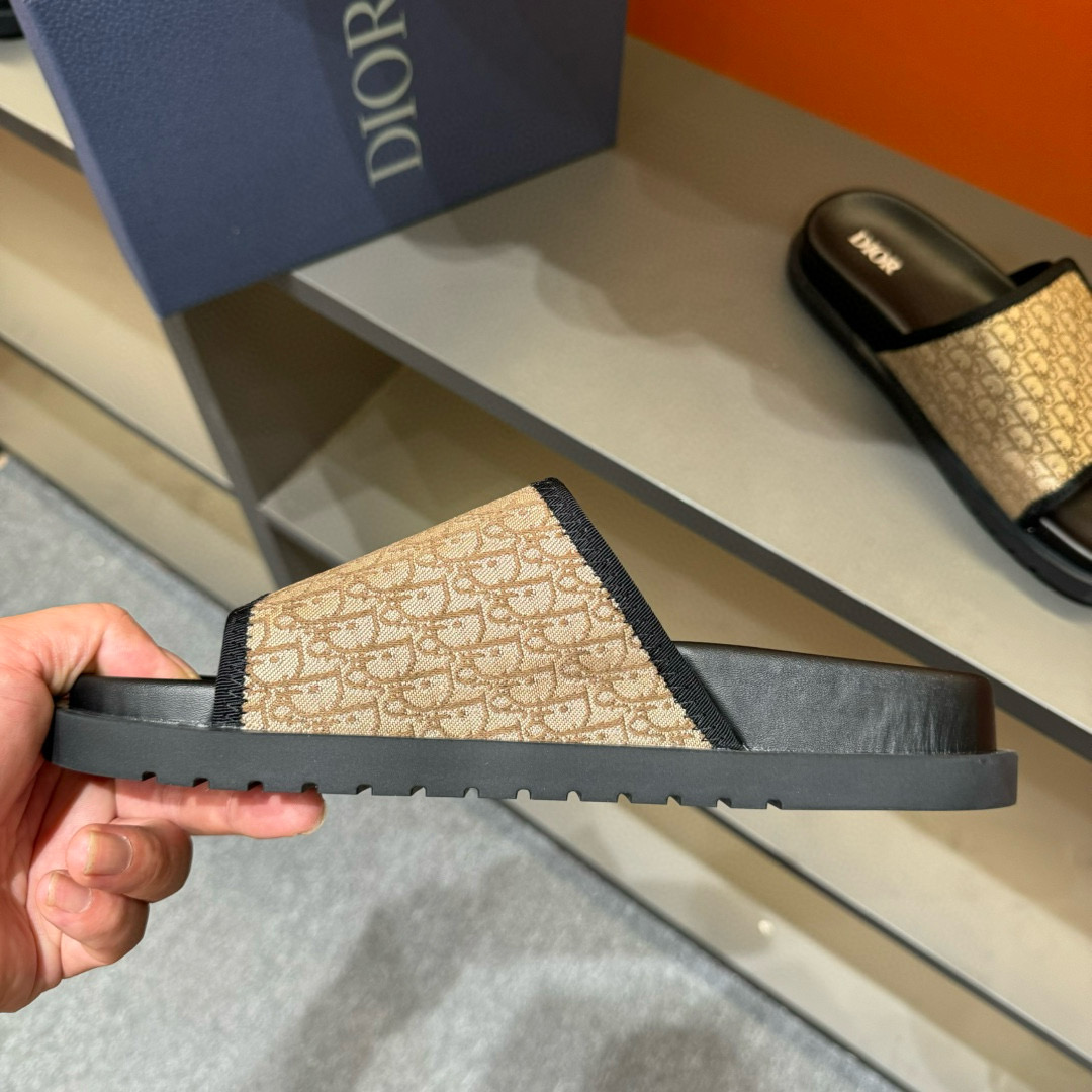 2024 Dior beige black canvas slippers MJ00180