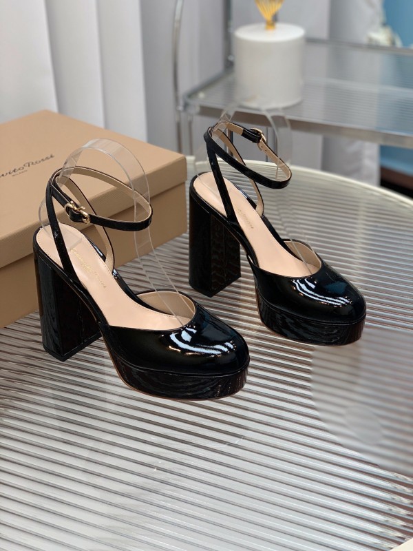 2025 Women Gianvito Rossi Black Patent Leather Platform Sandals KFY00340