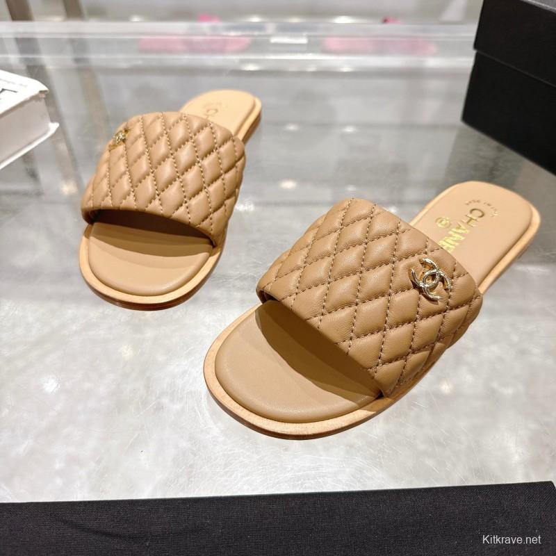 2025 Women Chanel Beige Lambskin Slippers LY00240
