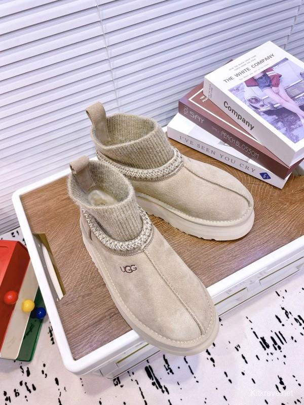 2024 Women UGG beige suede knit sock boots