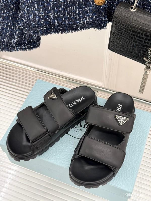 2025 Women Prada Black Leather Slippers KFY00240