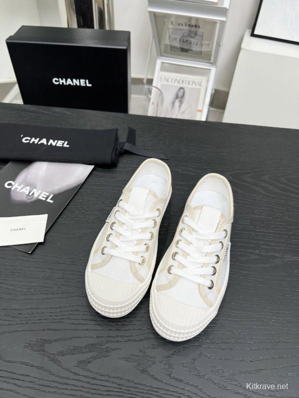 2025 Women Chanel White Canvas Casual Sneakers LY00230
