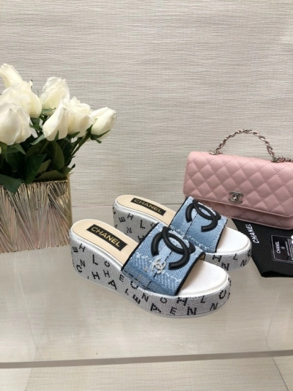 2025 Women Chanel Blue Denim Canvas Slippers LY00320