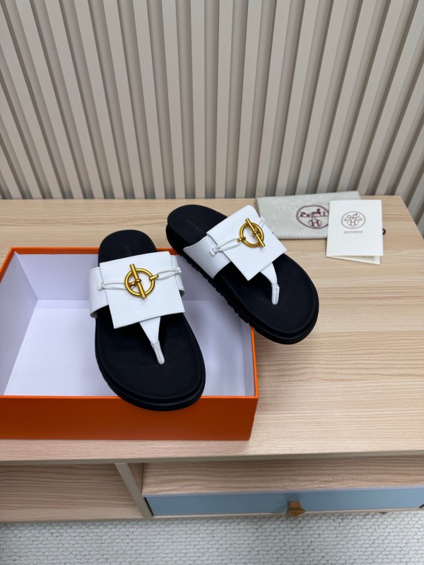 2025 Slippers Hermès White Black Leather Slippers
