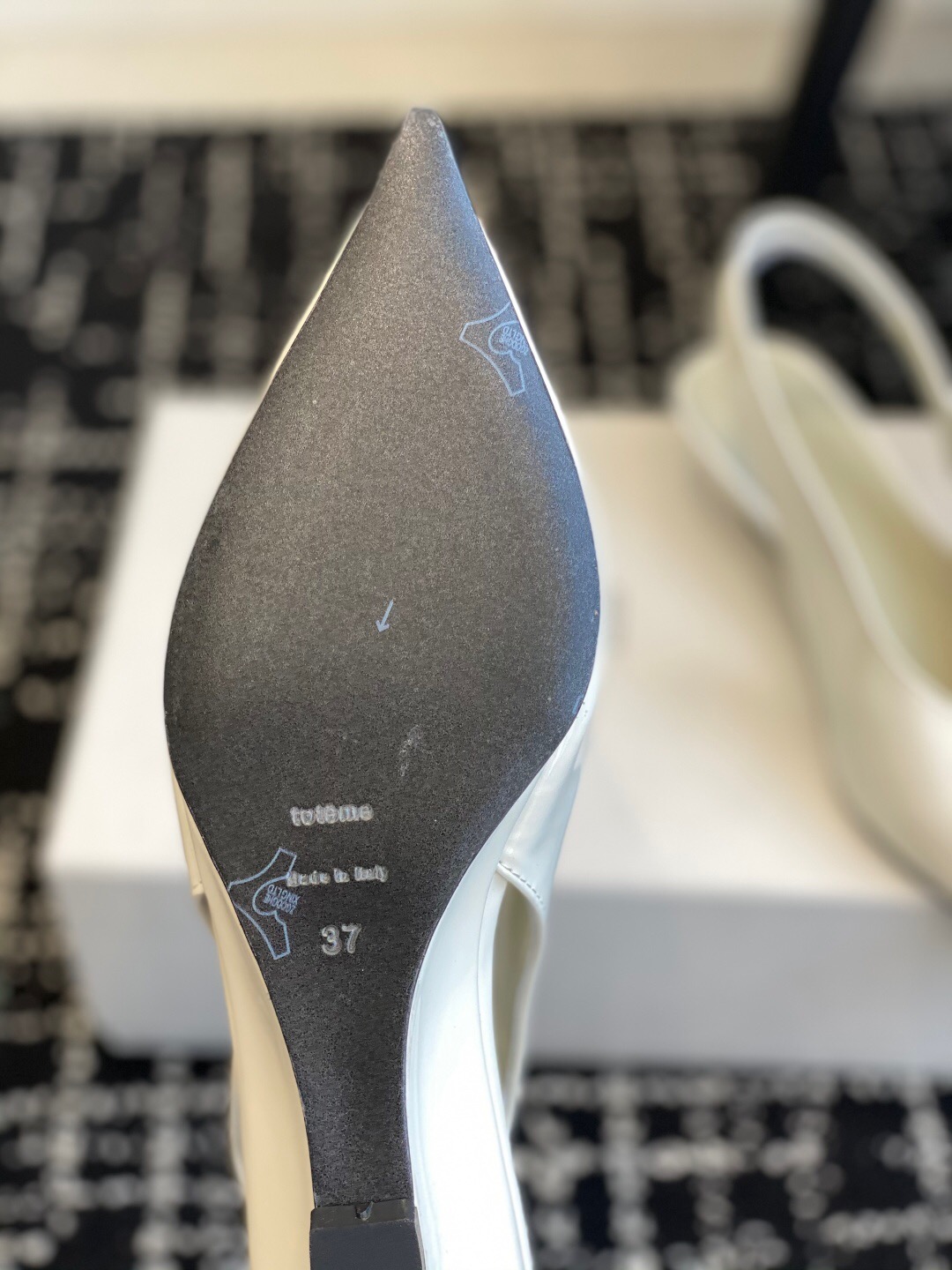2025 Women Toteme White Patent Leather Slingback Pointed Toe Pumps