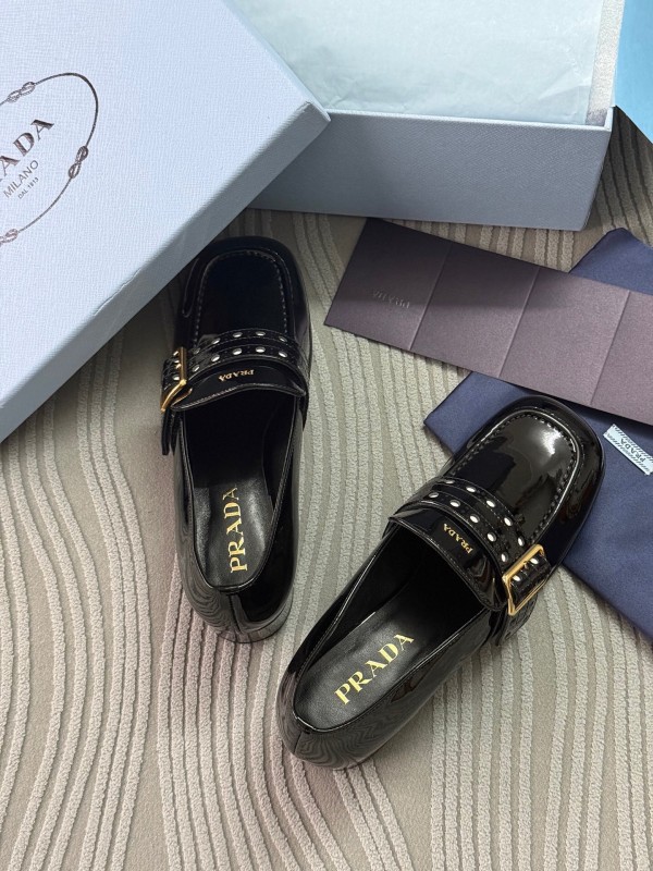 2025 Women Prada Black Patent Leather Mary Jane Loafer