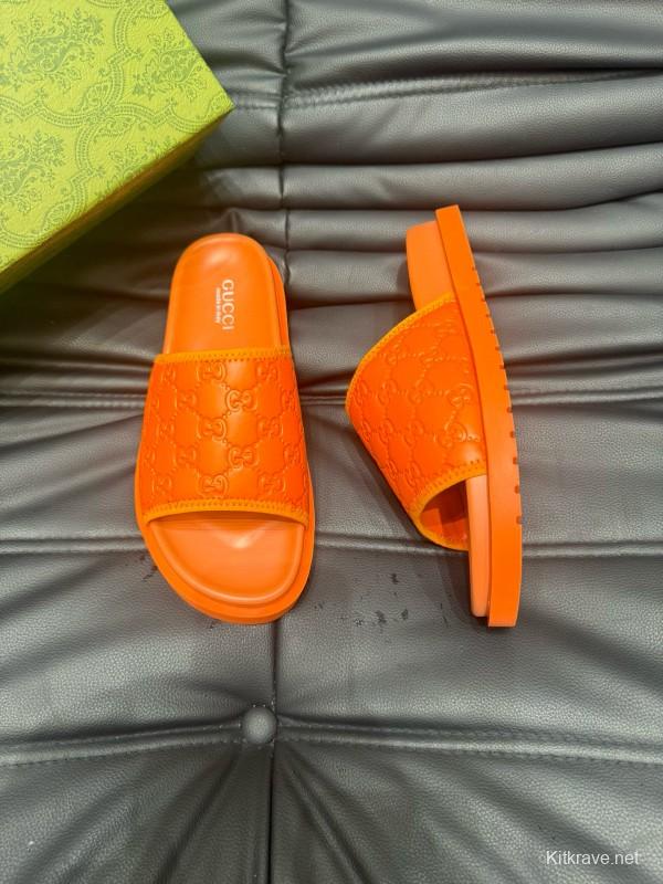 2024 Slippers Gucci Orange Rubber Slippers MJ00200