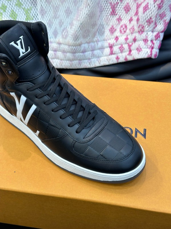 2024 Men Louis Vuitton Black White Leather High-Top Sneakers MJ00420