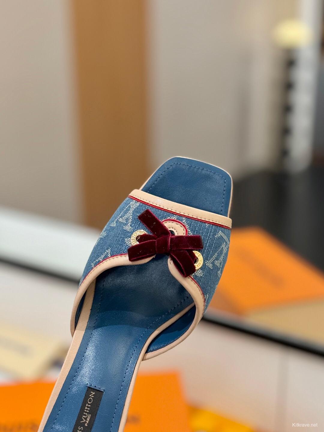 2025 Women Louis Vuitton Blue Denim Leather Sandals KFY00310