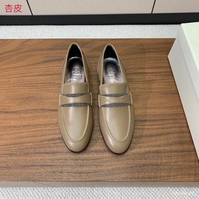 2025/Women Brunello Cucinelli Almond Leather Loafers Handmade Chain Detail LY00360(F)