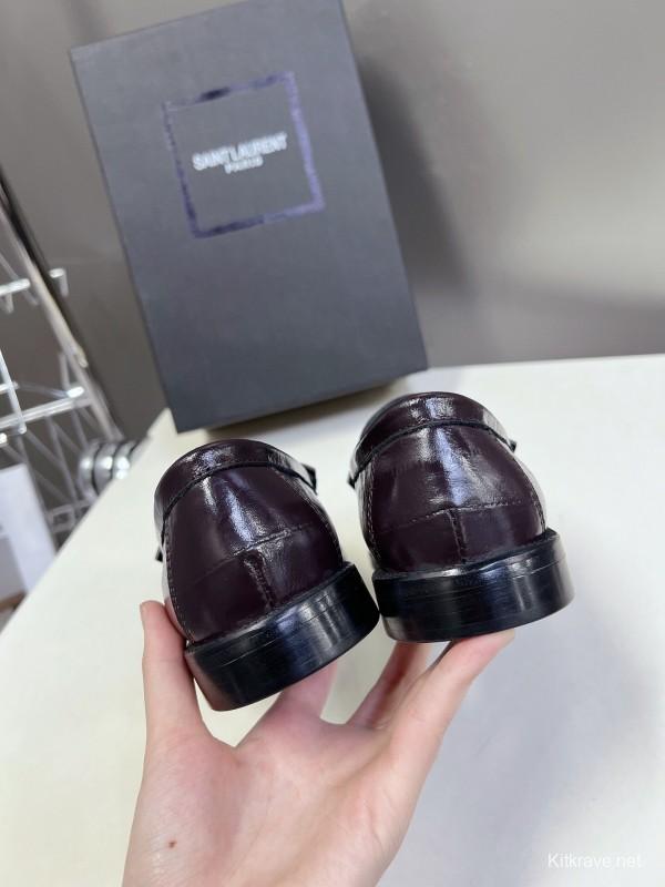 2025 Women Yves Saint Laurent Black Calf Leather Loafers KFY00350